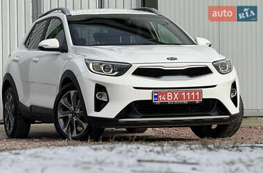 Внедорожник / Кроссовер Kia Stonic 2019 в Дрогобыче