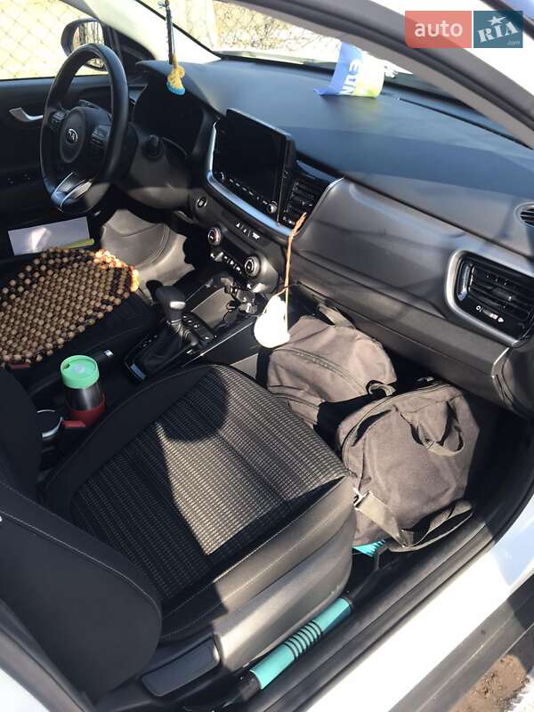 Позашляховик / Кросовер Kia Stonic 2020 в Луцьку фото 11 Позашляховик / Кросовер Kia Stonic 2020 в Луцьку