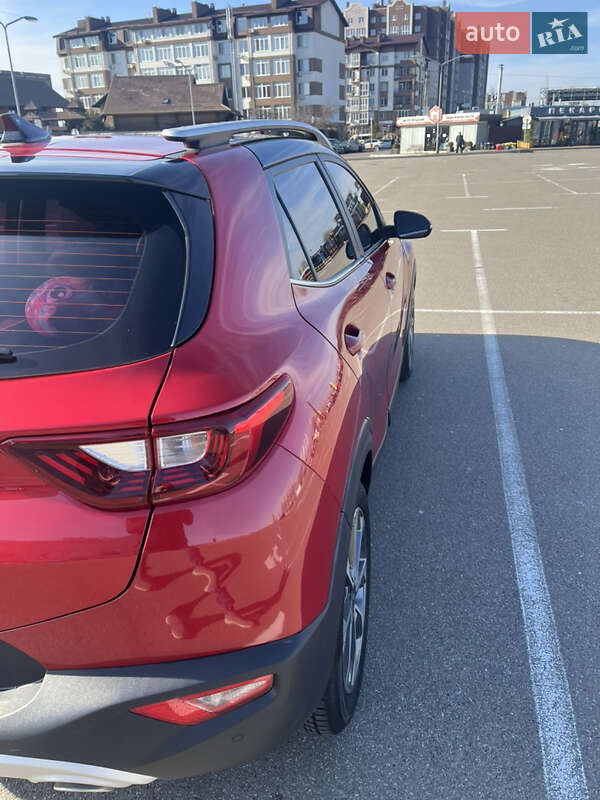 Внедорожник / Кроссовер Kia Stonic 2018 в Киеве фото 6 Внедорожник / Кроссовер Kia Stonic 2018 в Киеве