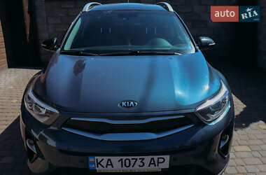 Позашляховик / Кросовер Kia Stonic 2020 в 