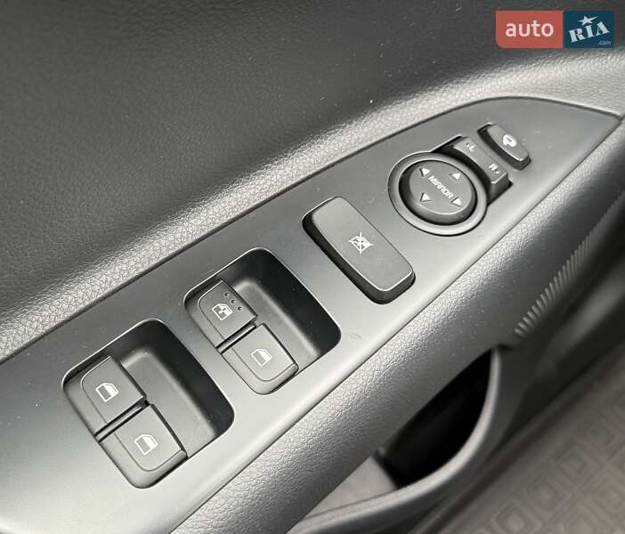 Позашляховик / Кросовер Kia Stonic 2020 в Білій Церкві