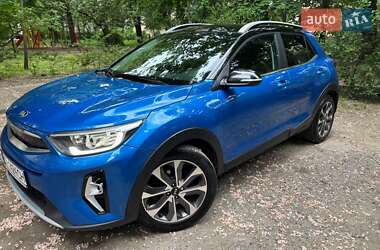 Внедорожник / Кроссовер Kia Stonic 2020 в Киеве