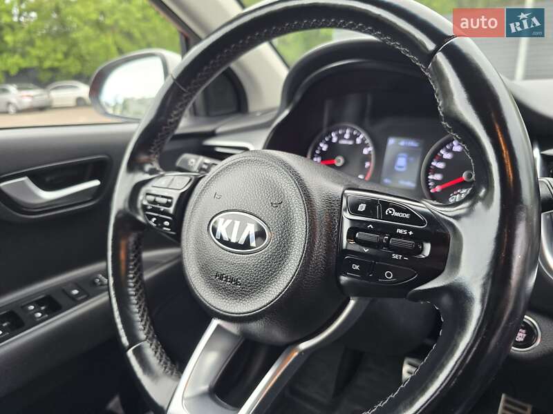 Позашляховик / Кросовер Kia Stonic 2020 в Одесі