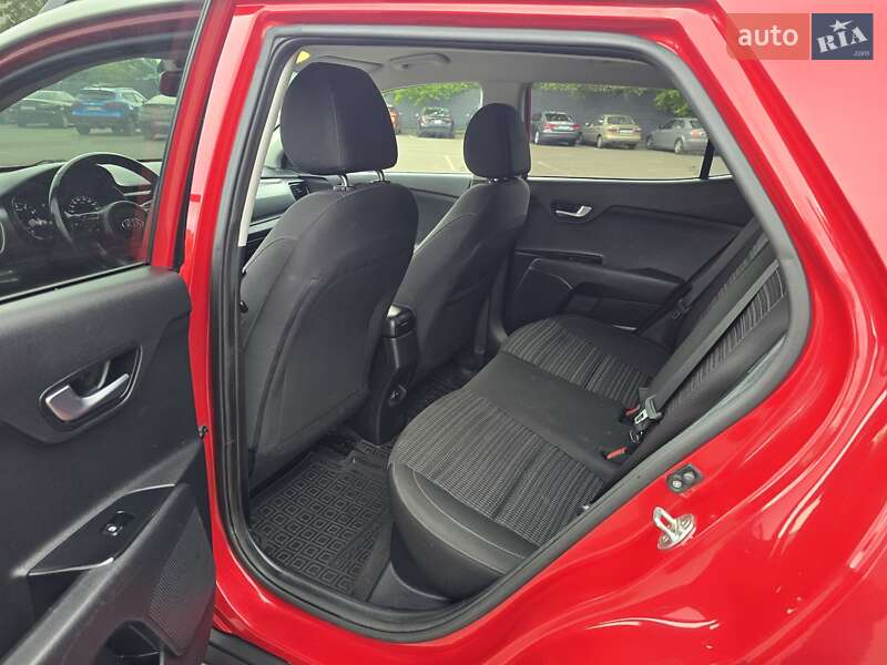 Позашляховик / Кросовер Kia Stonic 2020 в Одесі