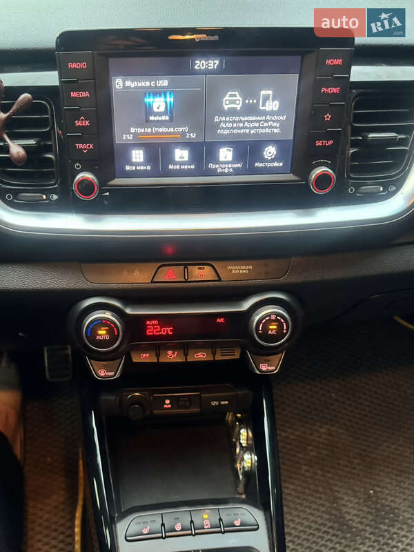 Позашляховик / Кросовер Kia Stonic 2018 в Конотопі