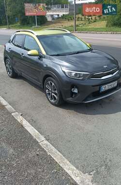Внедорожник / Кроссовер Kia Stonic 2018 в Ровно