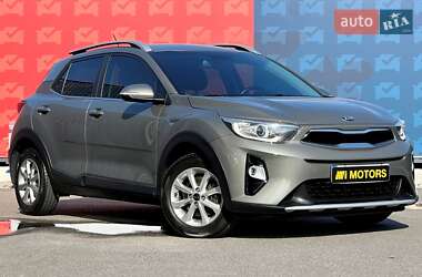 Позашляховик / Кросовер Kia Stonic 2018 в Києві
