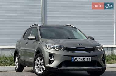 Внедорожник / Кроссовер Kia Stonic 2019 в Львове