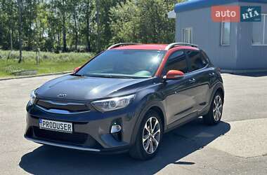 Внедорожник / Кроссовер Kia Stonic 2020 в Лебедине