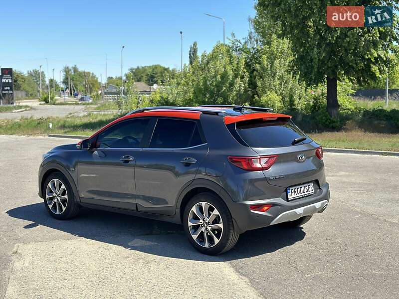 Позашляховик / Кросовер Kia Stonic 2020 в Лебедині