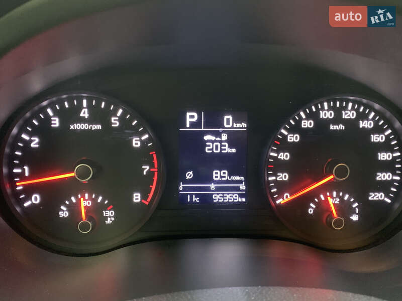 Внедорожник / Кроссовер Kia Stonic 2020 в Киеве фото 13 Внедорожник / Кроссовер Kia Stonic 2020 в Киеве