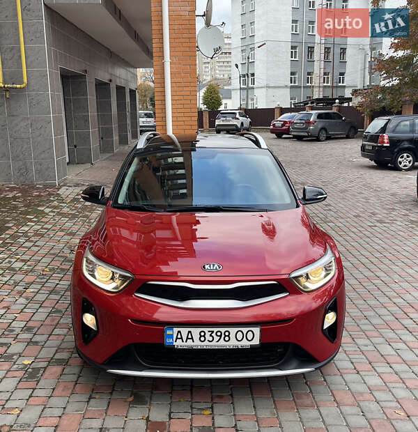 Внедорожник / Кроссовер Kia Stonic 2019 в Киеве фото 12 Внедорожник / Кроссовер Kia Stonic 2019 в Киеве