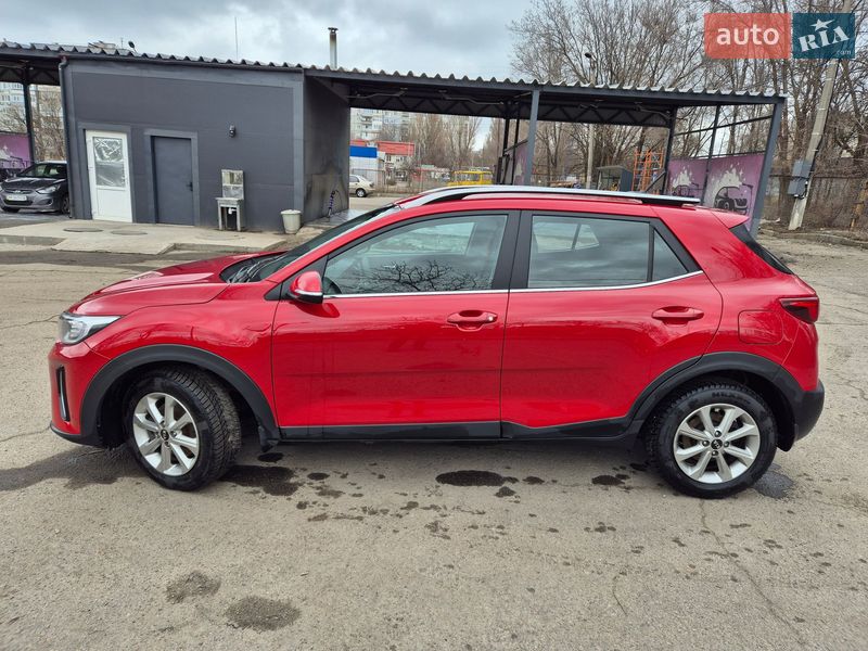 Внедорожник / Кроссовер Kia Stonic 2020 в Запорожье