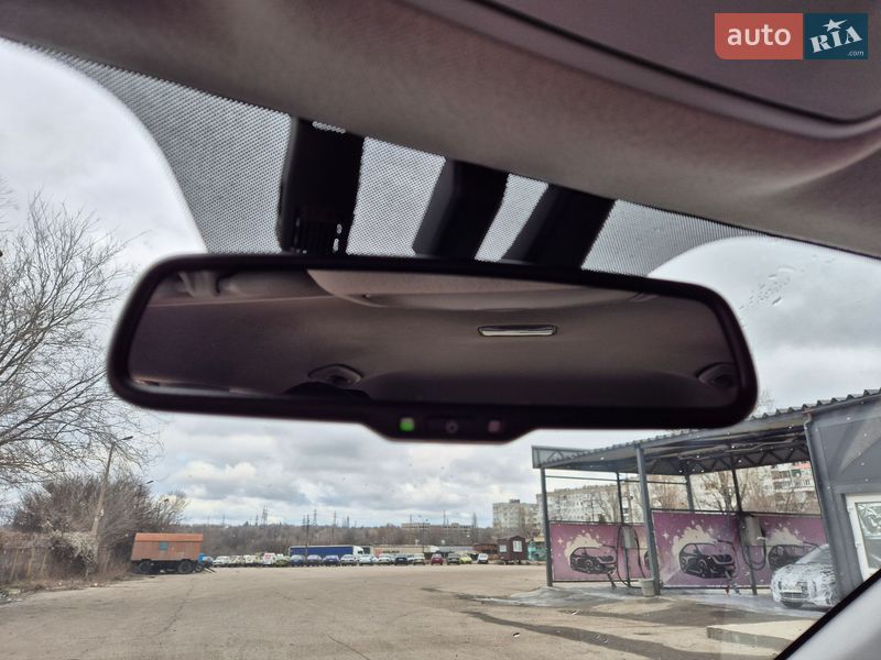 Внедорожник / Кроссовер Kia Stonic 2020 в Запорожье