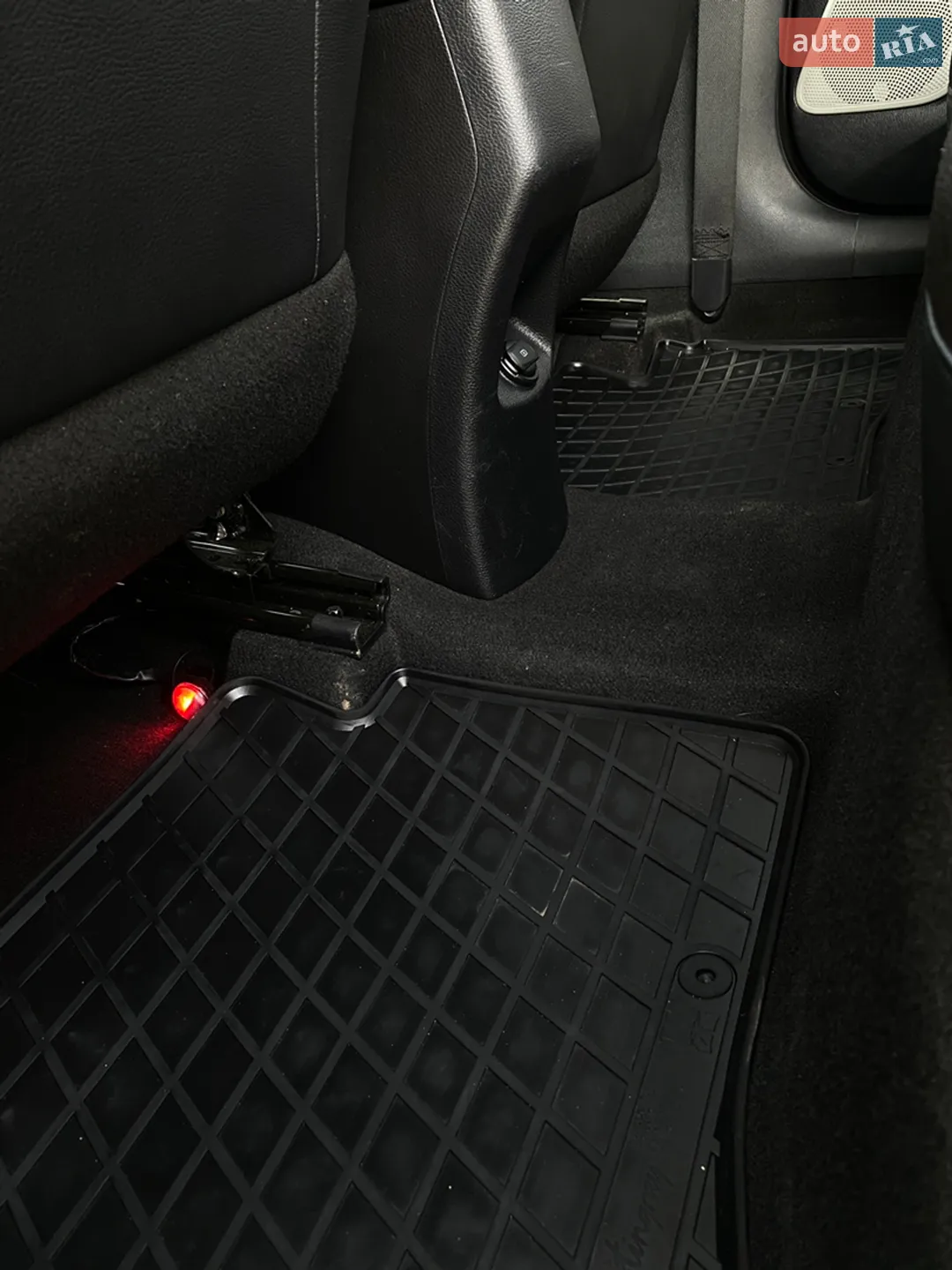 2019 Kia Stonic - мініатюра 66