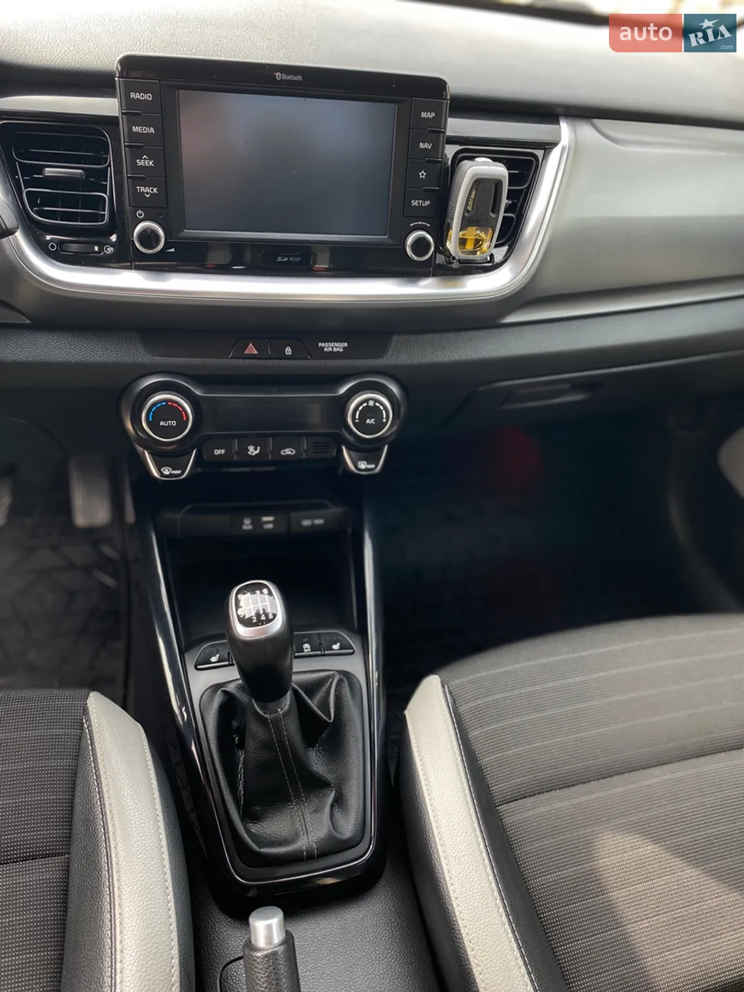 2019 Kia Stonic - мініатюра 76