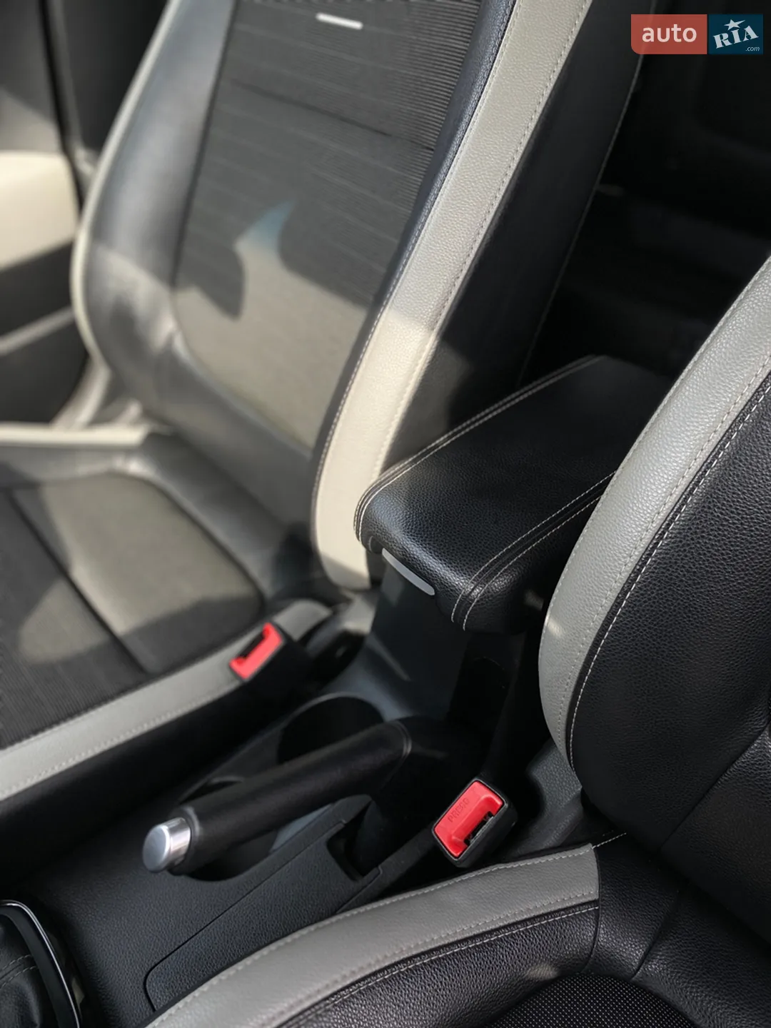 2019 Kia Stonic - мініатюра 107