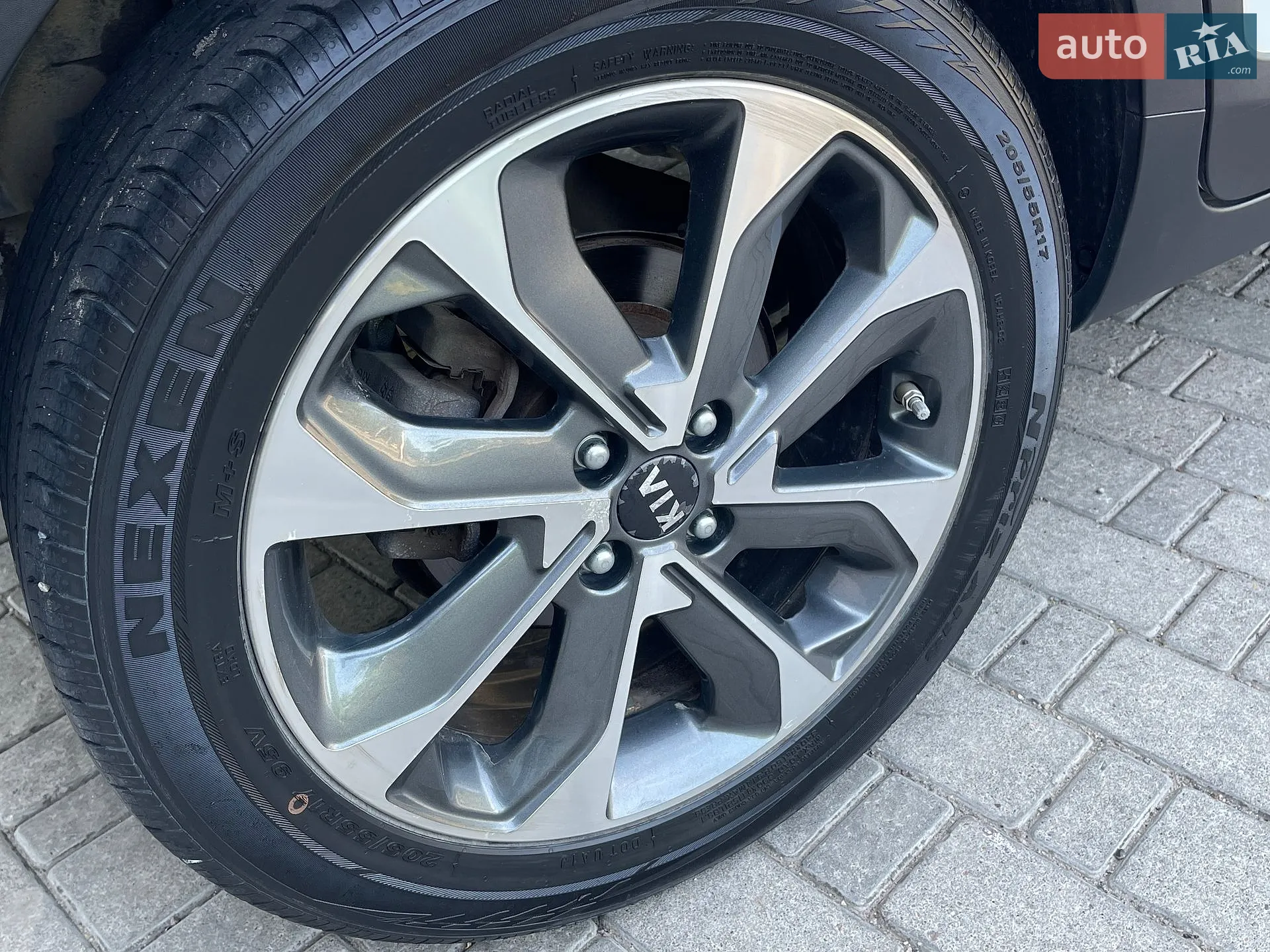 2017 Kia Stonic - мініатюра 13