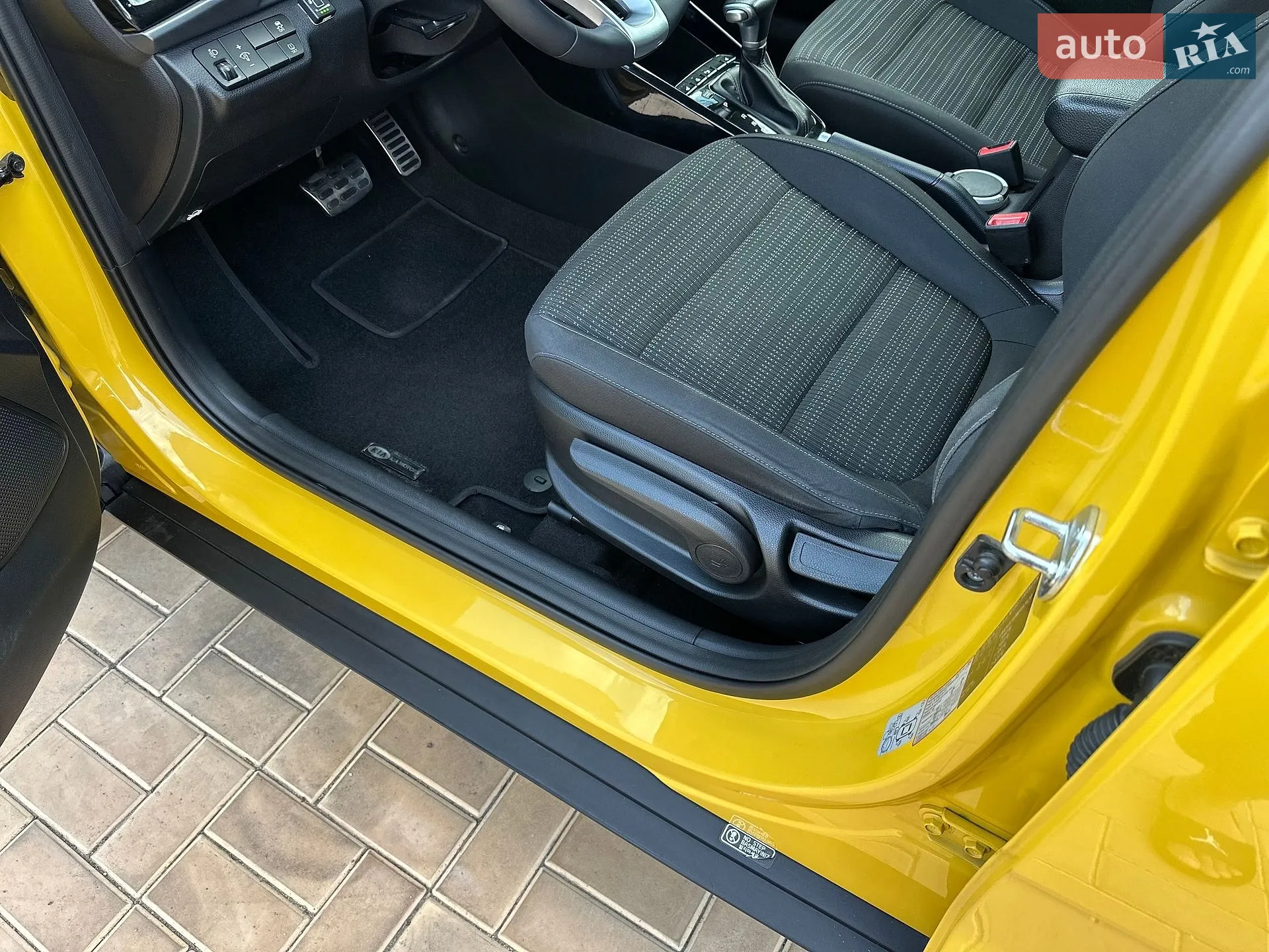 2020 Kia Stonic - мініатюра 69