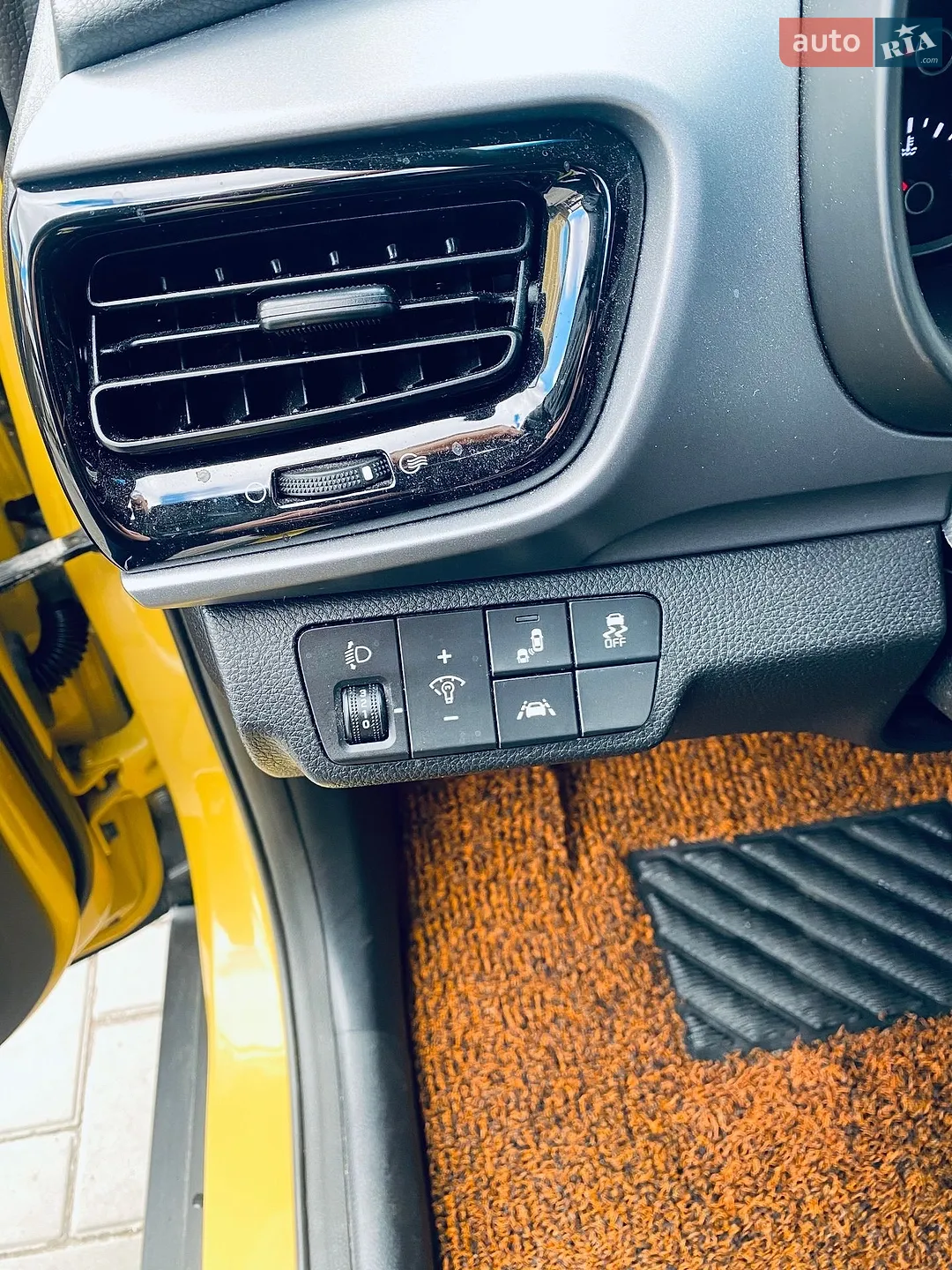 2017 Kia Stonic - мініатюра 34