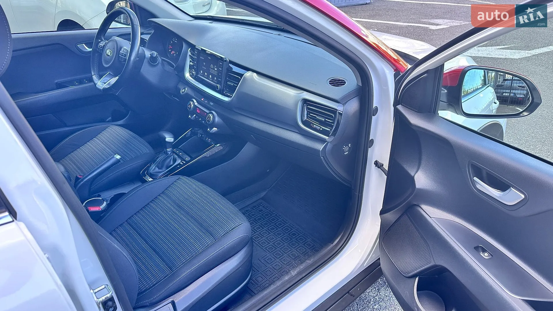 2020 Kia Stonic - мініатюра 16