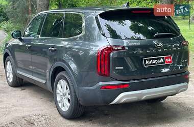 Позашляховик / Кросовер Kia Telluride 2020 в 