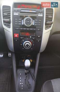 Мікровен Kia Venga 2011 в 