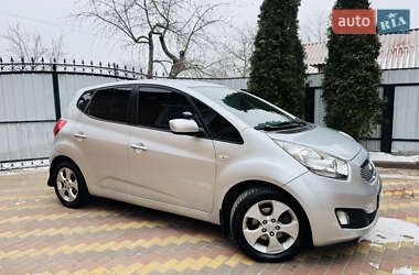 Мікровен Kia Venga 2011 в Ромнах