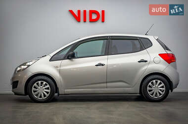 Хэтчбек Kia Venga 2012 в Киеве