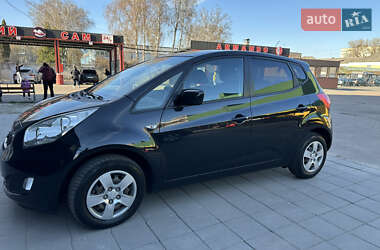 Микровэн Kia Venga 2013 в 