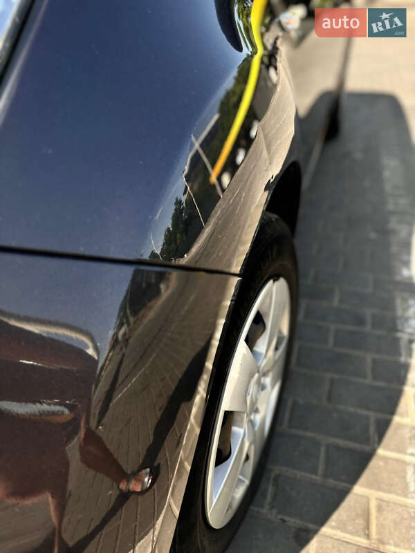 Мікровен Kia Venga 2012 в Тернівці