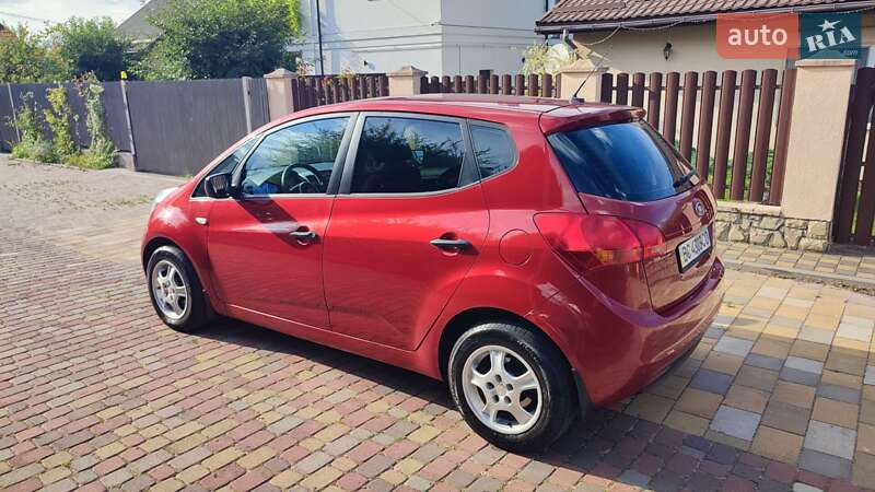 Мікровен Kia Venga 2011 в Львові