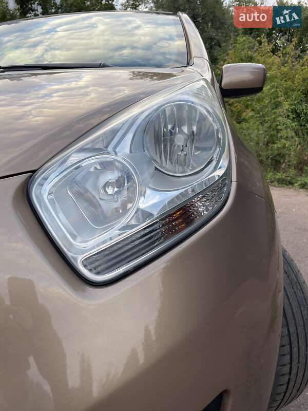 Мікровен Kia Venga 2010 в Чернігові