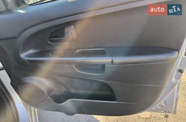 Микровэн Kia Venga 2012 в 