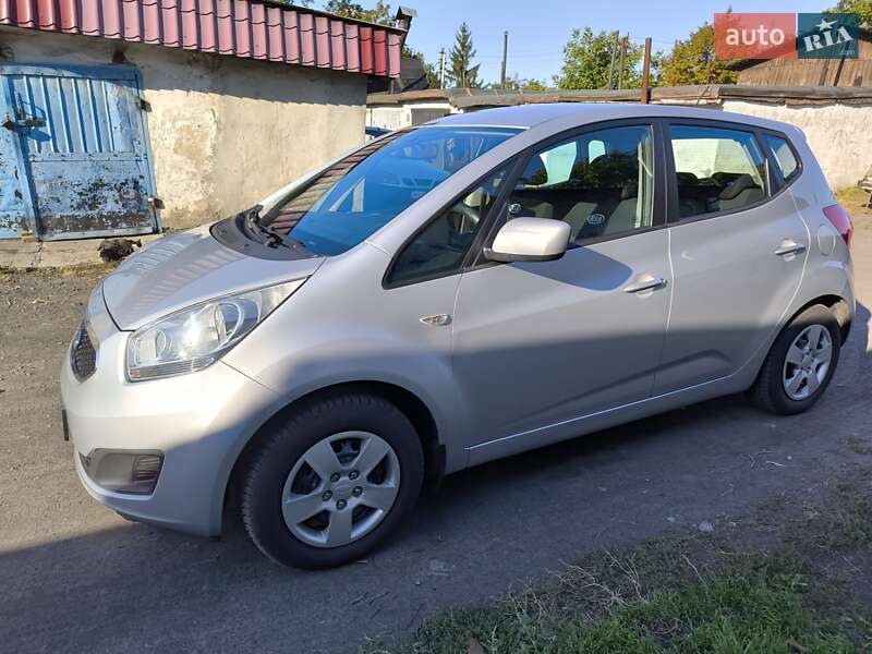 Микровэн Kia Venga 2012 в Днепре фото Микровэн Kia Venga 2012 в Днепре