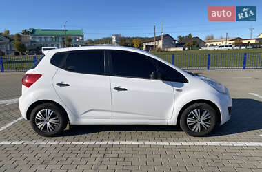Микровэн Kia Venga 2010 в 