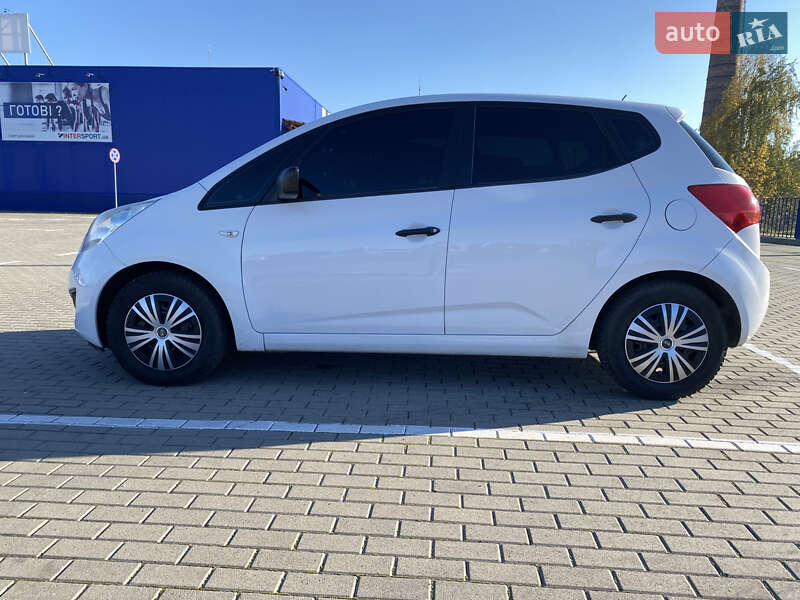 Мікровен Kia Venga 2010 в Нововолинську фото 17 Мікровен Kia Venga 2010 в Нововолинську