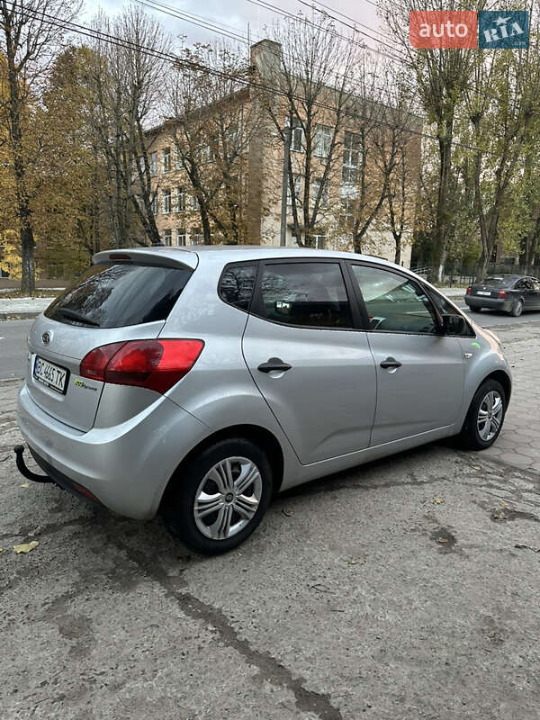 Микровэн Kia Venga 2011 в Львове