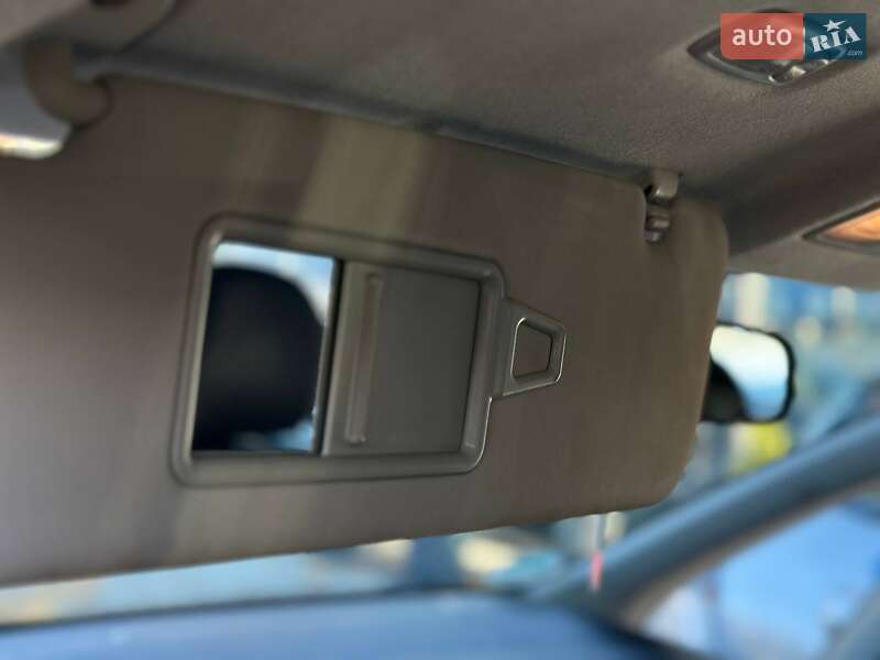 Микровэн Kia Venga 2010 в Киеве