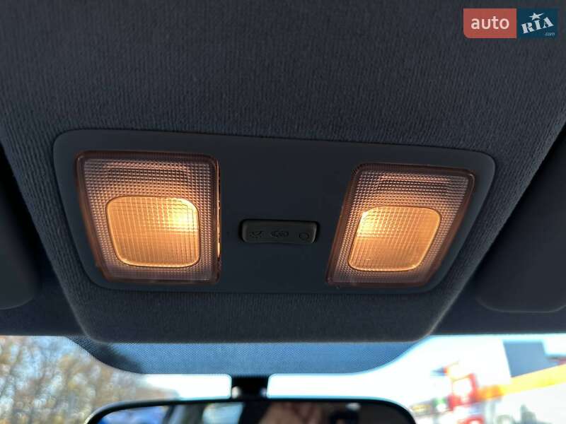 Микровэн Kia Venga 2010 в Киеве