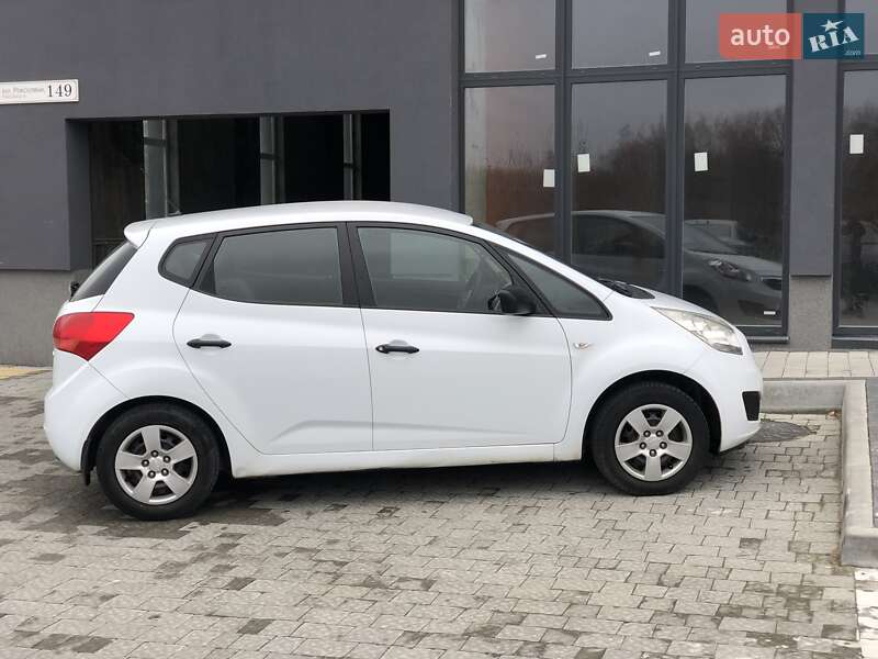 Микровэн Kia Venga 2012 в Львове