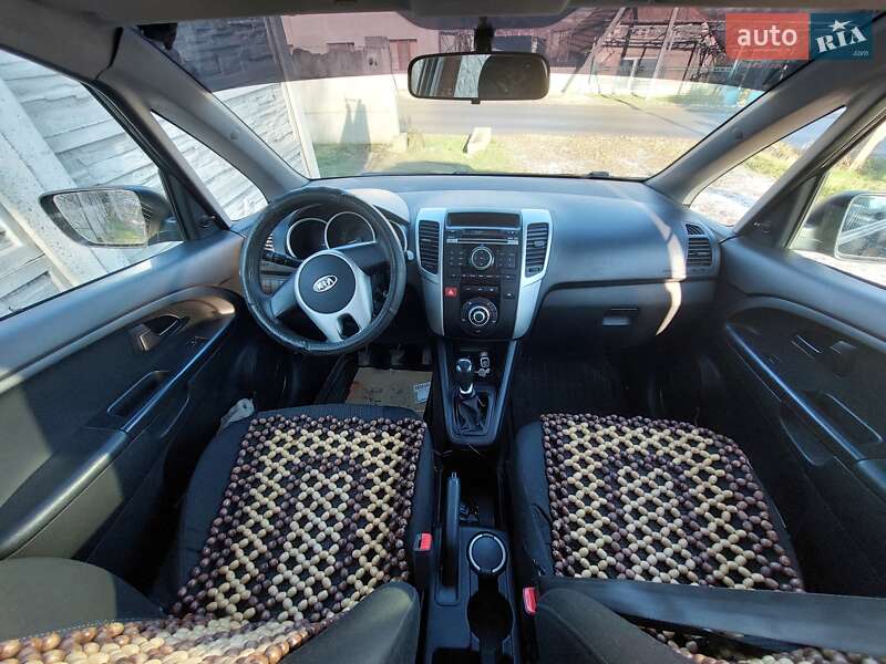 Мікровен Kia Venga 2012 в Львові