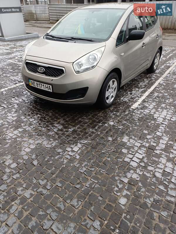 Микровэн Kia Venga 2012 в Днепре фото 2 Микровэн Kia Venga 2012 в Днепре