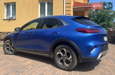 Хэтчбек Kia XCeed 2020 в 