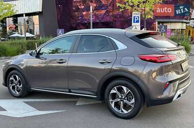 Хэтчбек Kia XCeed 2020 в 
