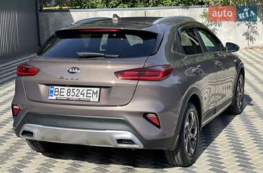 Хэтчбек Kia XCeed 2020 в 