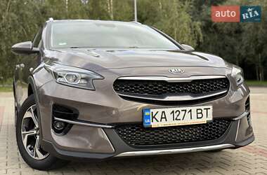 Хэтчбек Kia XCeed 2020 в 