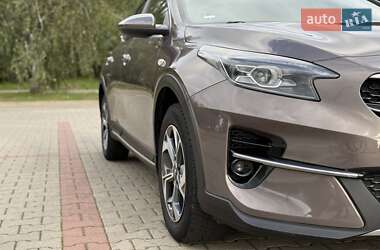 Хэтчбек Kia XCeed 2020 в 