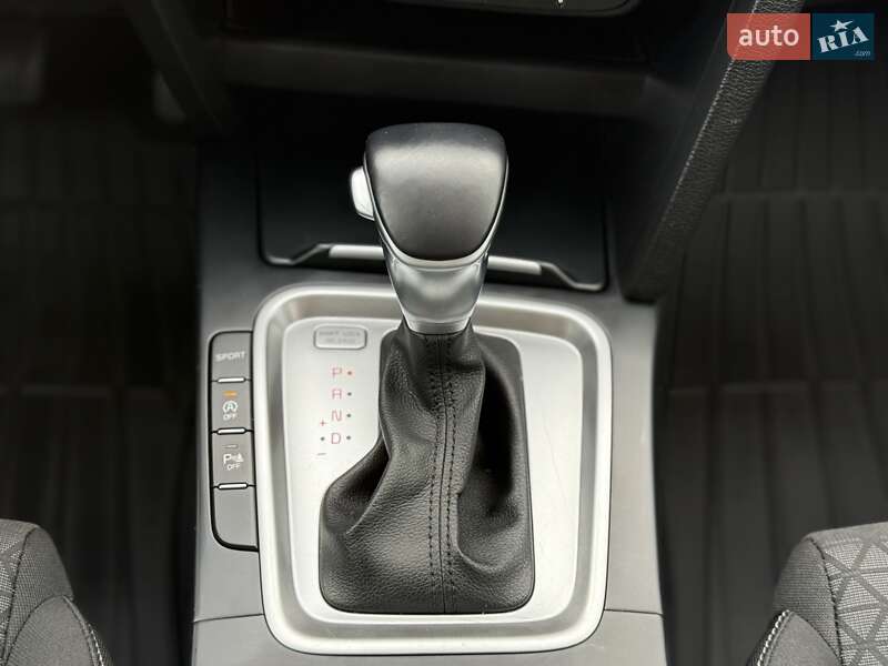 Хэтчбек Kia XCeed 2020 в Киеве