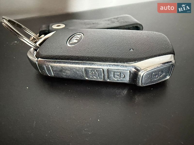 Хэтчбек Kia XCeed 2020 в Киеве